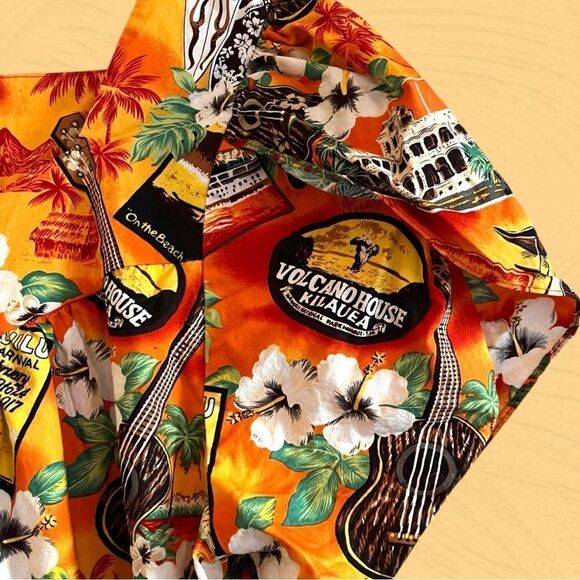 Vintage Hawaiian muumuu dress - Picture 2 of 9